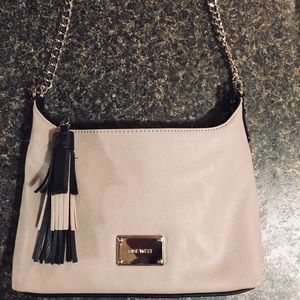 Nine West Crossbody purse. EUC